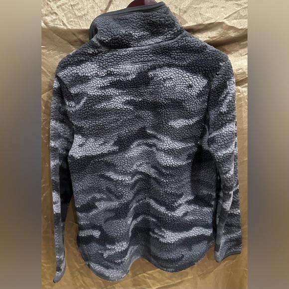 Cozy Sherpa jacket - Picture 2 of 3